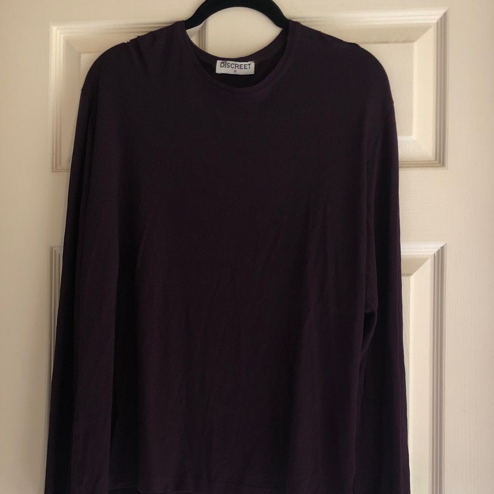Long-Sleeve Crew Neck Shirt